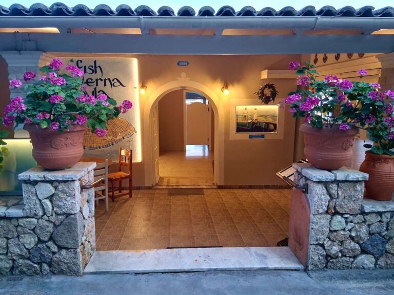 Fish Taverna Roula entrance